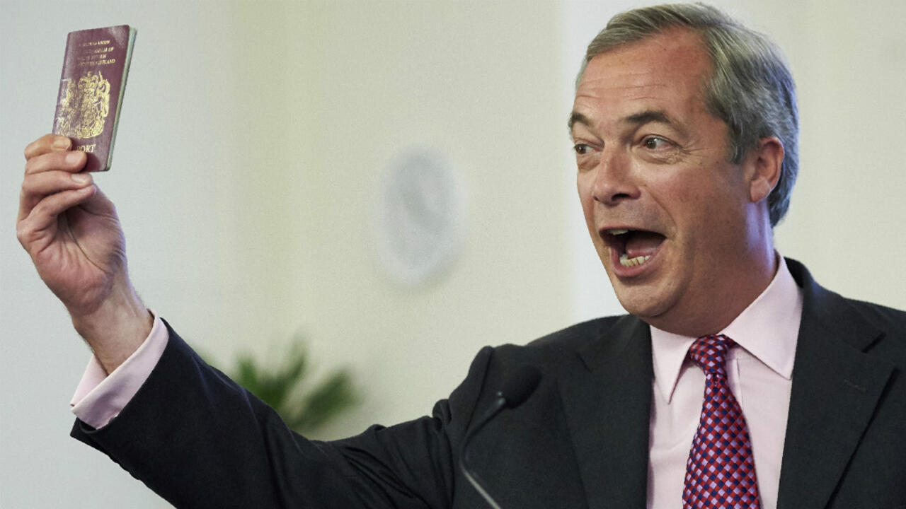 سياسي بريطاني متطرف يشيد بدور أبوظبي في محاربة الإسلاميين