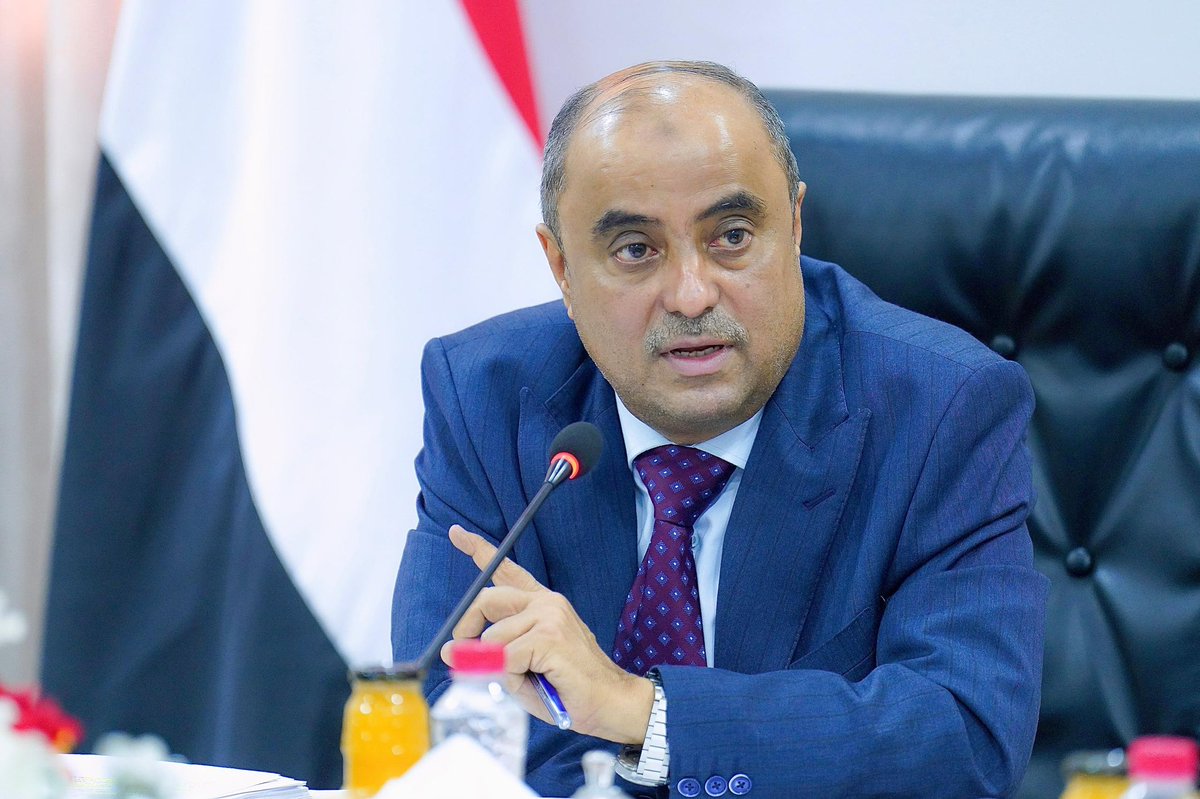 اليمن.. استقالة سالم بن بريك وتكليف شائع الزنداني بتشكيل حكومة جديدة