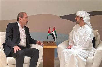 عبدالله بن زايد يبحث مع نظيره الأردني الهجمات الإيرانية وتداعياتها على المنطقة