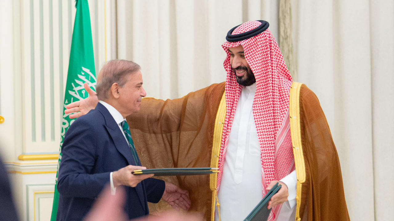 مصادر: السعودية وباكستان وتركيا ستوقع اتفاقية دفاع مشترك في جدّة الجمعة