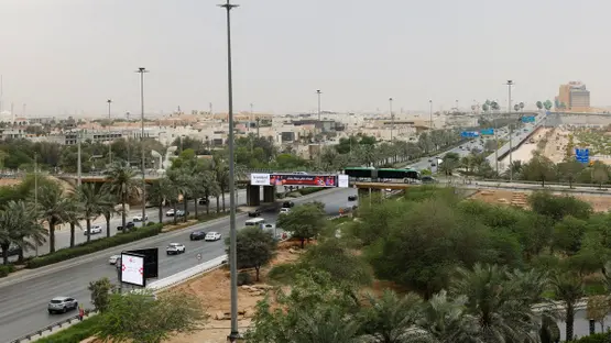 الخارجية الأمريكية تأمر الدبلوماسيين غير الأساسيين بمغادرة السعودية