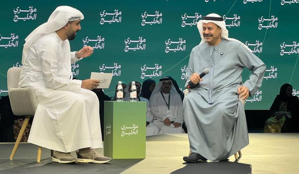 ما وراء "مؤثري الخليج".. صراع النفوذ الإعلامي وتباين الرؤى السياسية بين أبوظبي والرياض