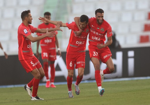 شباب الأهلي يتصدر الدوري مؤقتاً بعد الفوز على الظفرة