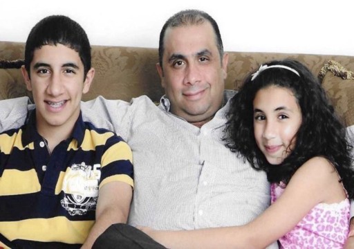 عائلة أمريكي معتقل في أحد سجون دبي منذ 15 عاماً تتهم إدارة بايدن بالتخلي عنه