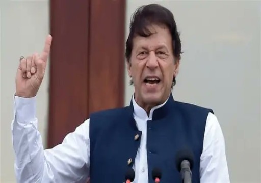 محكمة باكستانية تقضي بعدم قانونية القبض على عمران خان