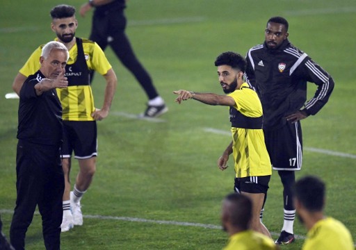 "الأبيض" يُدشن تدريباته في ملعب الوصل بمشاركة 26 لاعبا