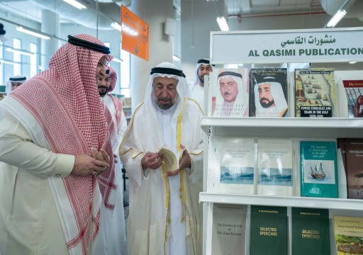 لدعم المؤسسات الثقافية والكتاب والأدباء.. سلطان القاسمي يفتتح مكتبة "جرير" بمدينة الشارقة