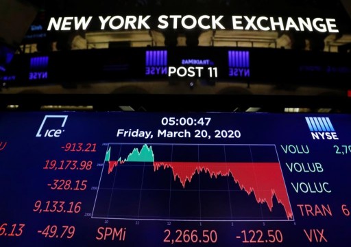 شبح الكساد الكبير بسبب كورونا.. أسبوع من الفوضى بأسواق المال العالمية