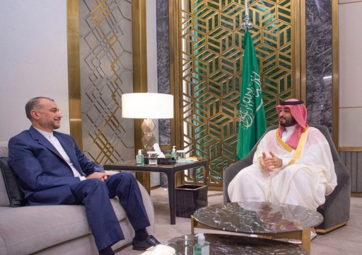 ولي العهد السعودي ووزير خارجية إيران يبحثان فرص تطوير العلاقات