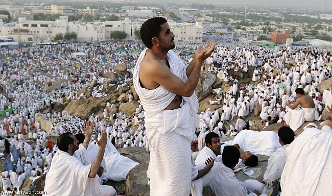 السعودية تحذر من إيواء أو تشغيل الحجاج بعد انتهاء المناسك