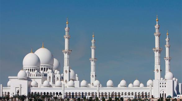 قانون للرسوم القضائية في أبوظبي ومحمد بن زايد يلغي "تطوير المساجد"