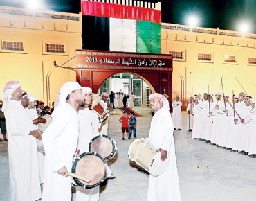 20 ألف زائر لمهرجان رأس الخيمة الرمضاني 