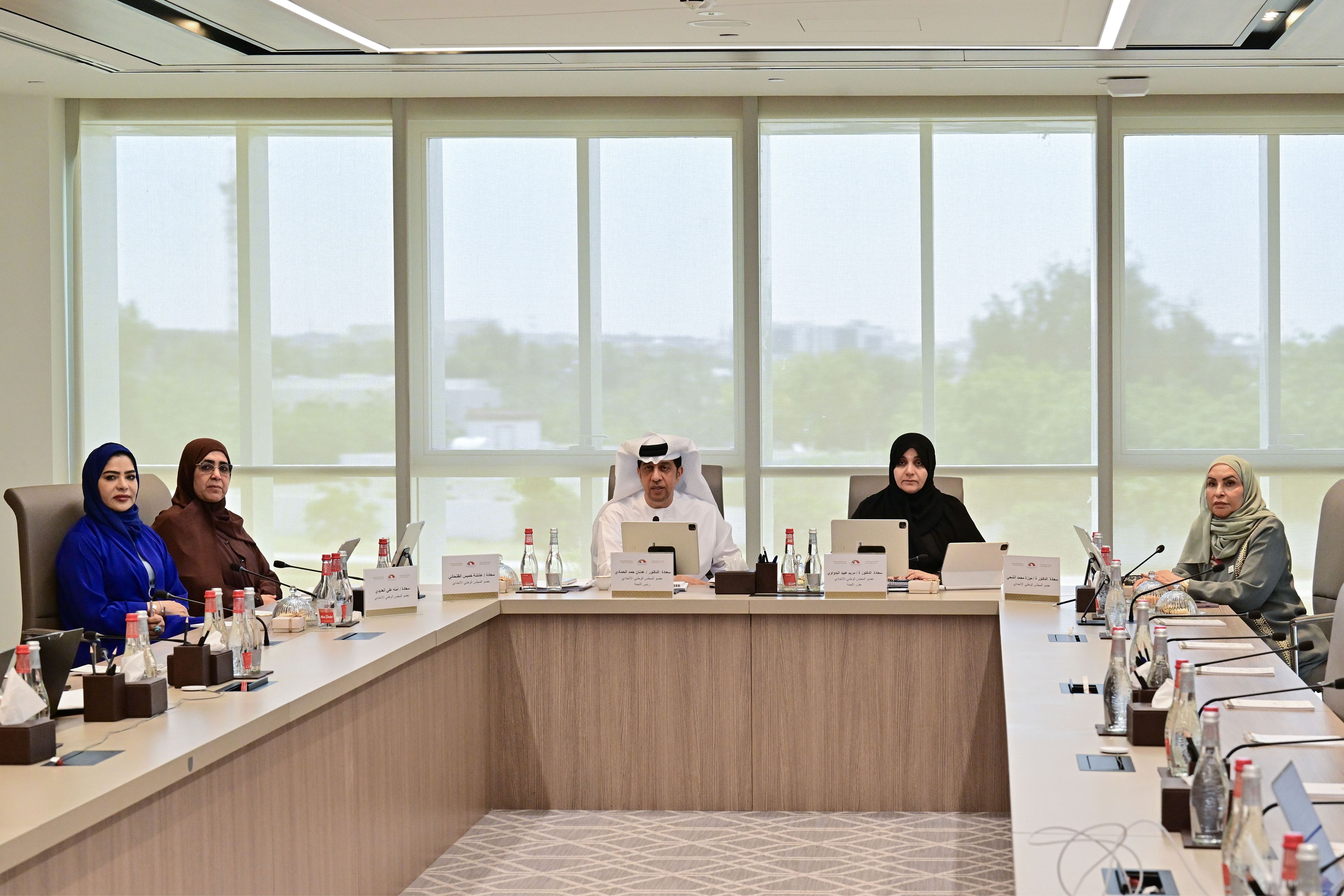 مقترح برلماني لتوفير "معلم ظل" لتعزيز دمج أصحاب الهمم في المدارس