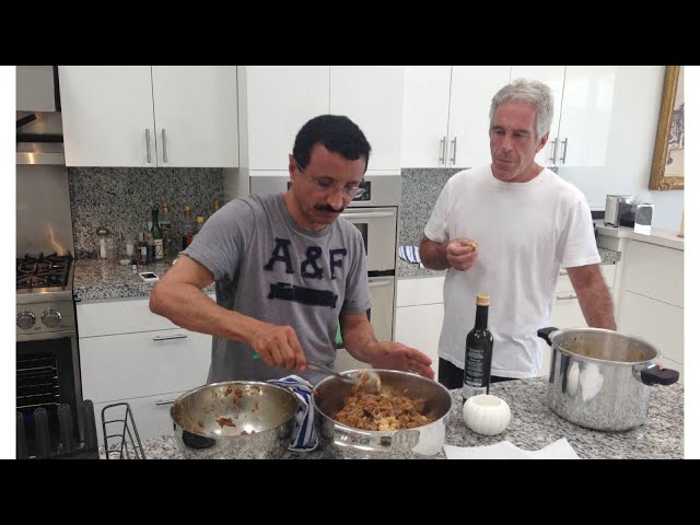 صور إباحية وحركات جنسية.. تسريبات جديدة لمراسلات بين سلطان بن سليم وإبستين