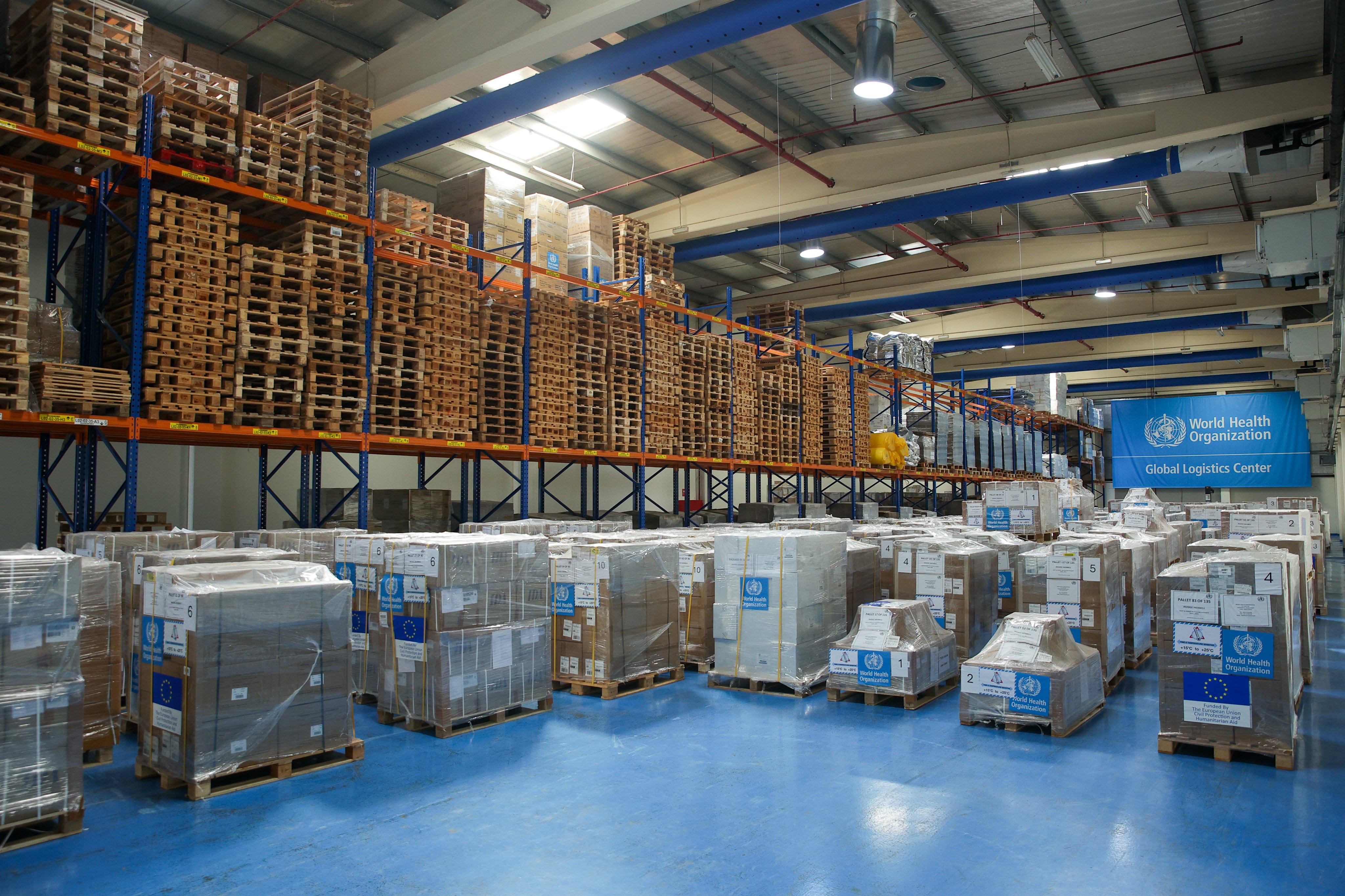 دبي الإنسانية: نقل أكثر من 22 طناً من الإمدادات الطبية إلى غزة