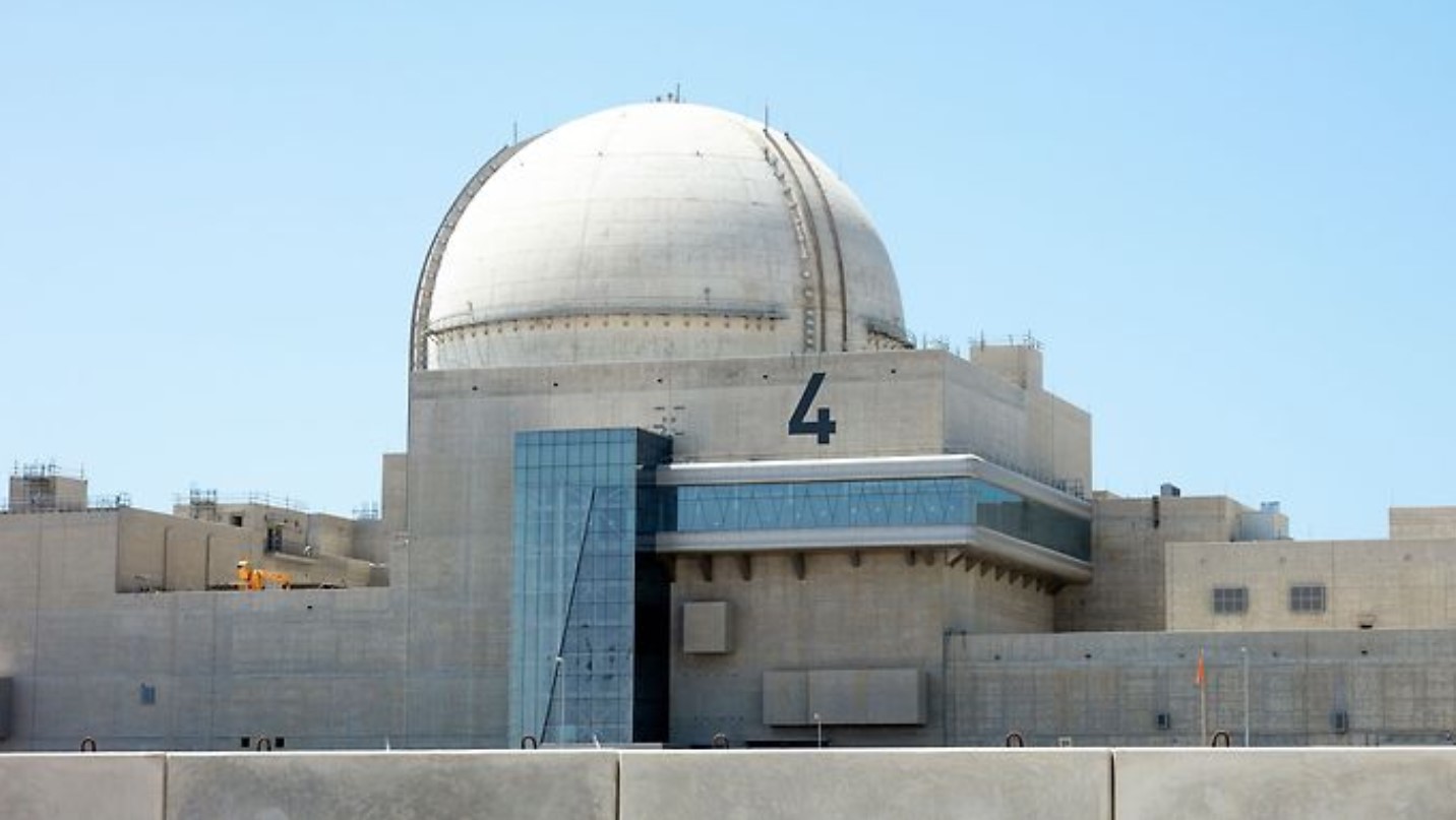 إيران تهدد باستهداف محطة براكة النووية الإماراتية