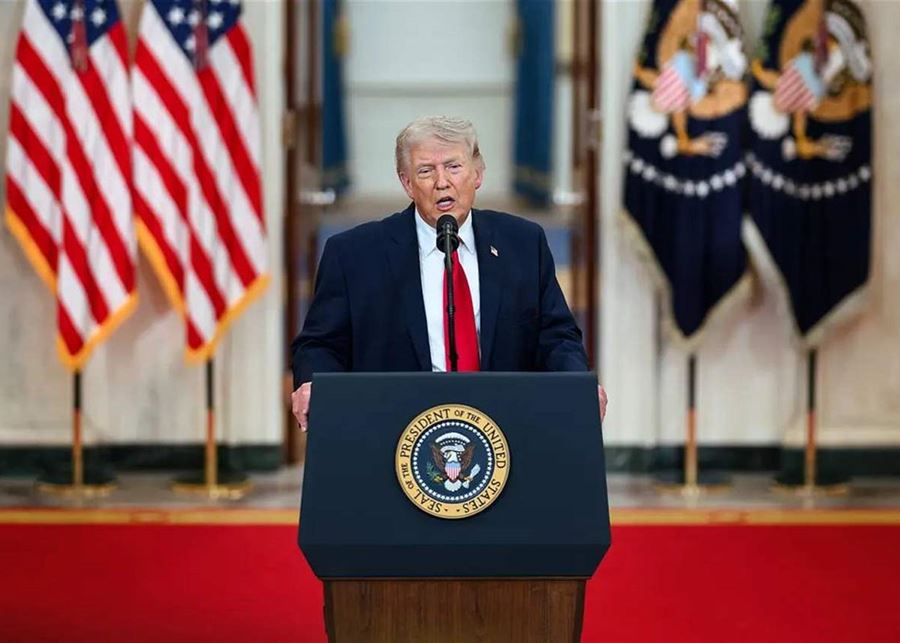 ترامب: القوات الأمريكية ستبقى حول إيران حتى تلتزم بالاتفاق