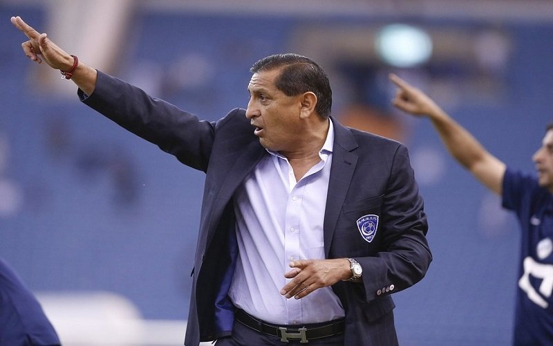 إقالة الجهاز الفني لنادي الهلال بسبب المستويات غير المرضية الأخيرة